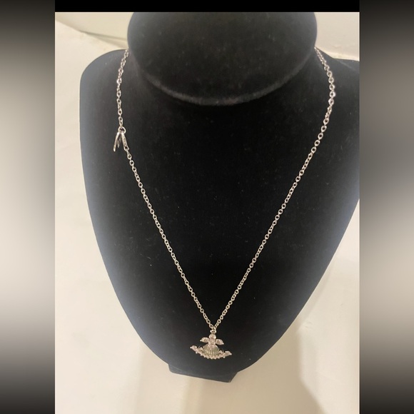 VIVIENNE WESTWOOD
Mireille Pendant Necklace - Picture 1 of 7